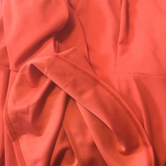 RUST COLD SHOULDER BELL SLEEVE LINED ROMPER - Picture 7 of 8